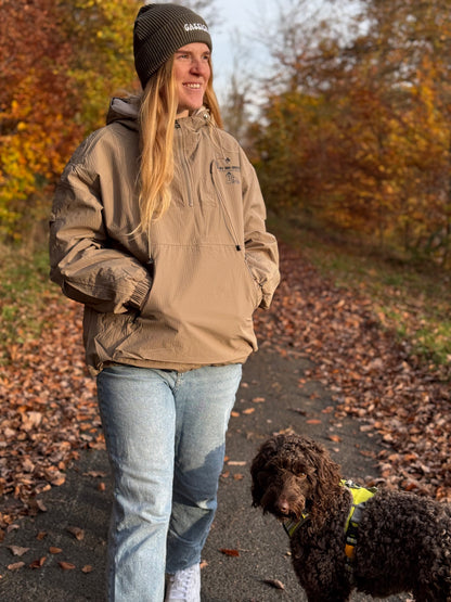 Me and my dog -windbreaker sand - LieblingsHaustier